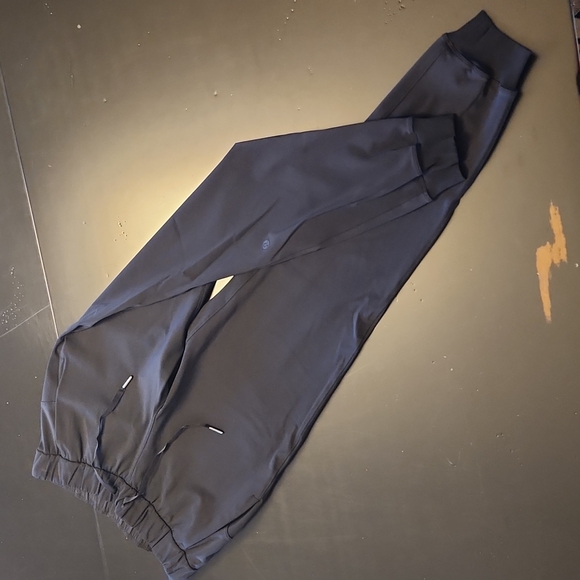 Lululemon On The Fly Jogger 28" - Picture 1 of 4